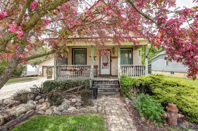 8582 Glendon Drive, Strathroy-caradoc, On N0l 1w0
