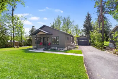 35 Leslie Frost Lane, Kawartha Lakes, On K9v 4r6