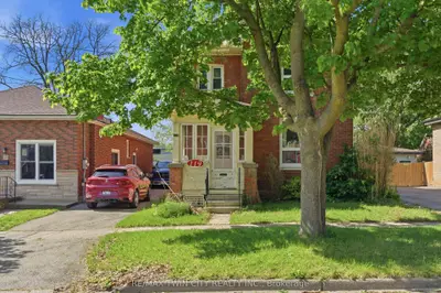 119 East Avenue E, Brantford, On N3s 3m1