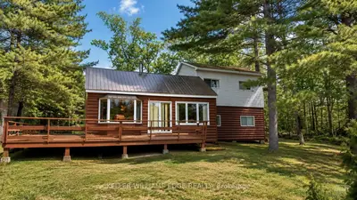 216 Smooth Rock Road, Georgian Bay, On L0k 1s0