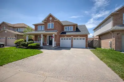47 Honey Locust Circle, Thorold, On L2v 5e2