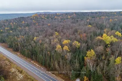 27681 Highway 60 Highway, South Algonquin, On K0j 2m0