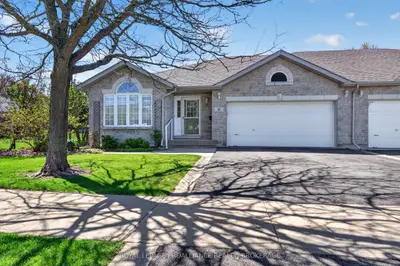 30 Ellesmeer Avenue, Kingston, On K7p 3h7