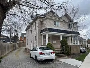 36 Lake Street 3, St. Catharines, On L2r 5w8