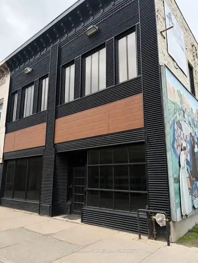21 Pembroke Street W, Pembroke, On K8a 5r4