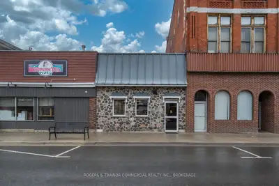 58 Dundas Street E, Greater Napanee, On K7r 1h8