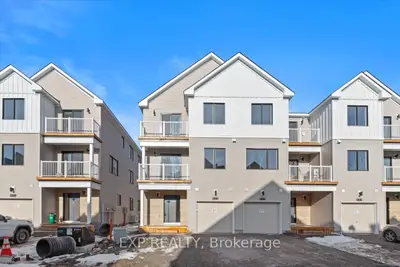 314 John Kim Bell Private, Manor Park - Cardinal Glen And Area, On K1k 5c2