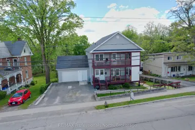 103 St Lawrence Street W, Madoc, On K0k 2k0