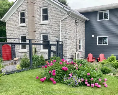 15 14th Line Road, Frontenac Islands, On K0h 2y0