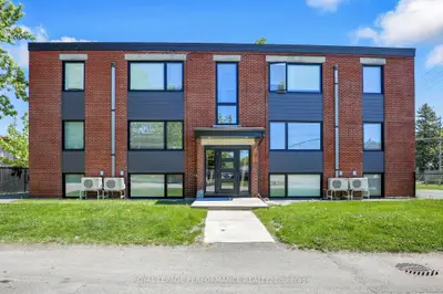 695 Morgan Street Unit 2, Vanier And Kingsview Park, On K1k 3m1