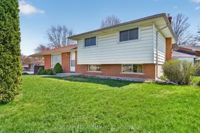 212 King Street, Greater Napanee, On K7r 1b7