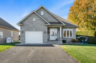 131 Caledonia Road, The Nation, On K0c 2b0