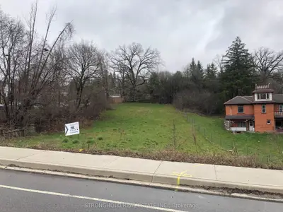 26 Bridge Street W, Kitchener, On N2k 1k4