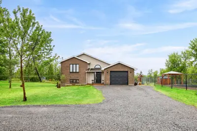 1877 Russett Drive, Mcnab/braeside, On K7s 3g8