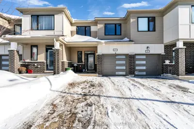 67 Kindred Row, Stittsville - Munster - Richmond, On K2s 2z6