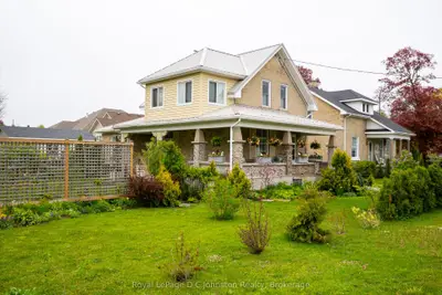 111 Albert Street N, Saugeen Shores, On N0h 2l0