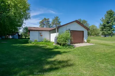 9851 Highway 42 Highway, Rideau Lakes, On K0g 1x0
