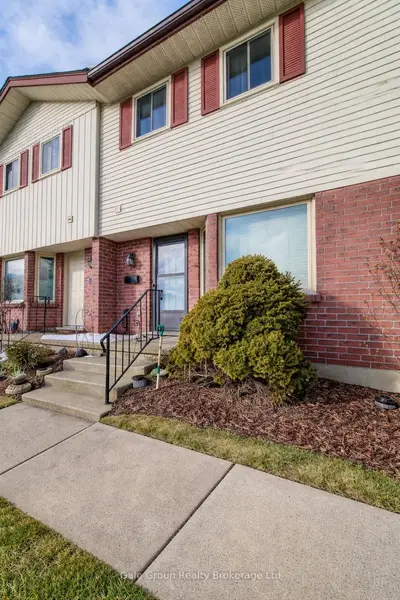 1093 Nellis Street 20, Woodstock, On N4t 1p5