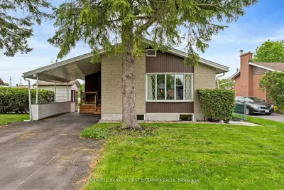 26 Spring Garden Avenue, Meadowlands - Crestview And Area, On K2g 3b4