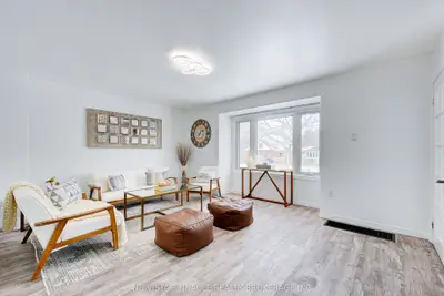 1243 Landor Street, London East, On N5y 3w2