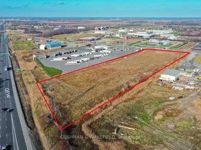 645 York Road, Niagara-on-the-lake, On L0s 1j0
