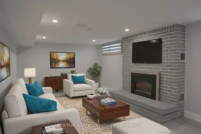 1 Crescent Court Lower, Kawartha Lakes, On K9v 3y8