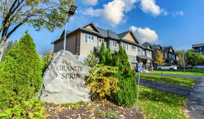 393 Manitoba Street 1, Bracebridge, On P1l 0g1