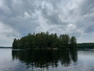 2 Wolf River, Parry Sound Remote Area, On, P0h 1s0