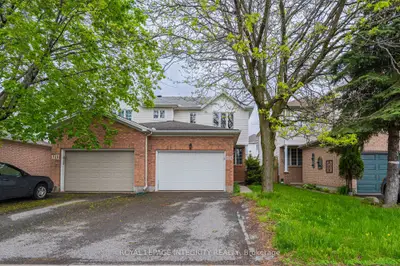 1213 Clyde Avenue, Carlington - Central Park, On K2c 1y3