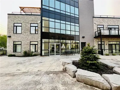 85a Morrell Street 204, Brantford, On N3t 4j6