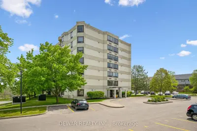 688 Preston Parkway 101, Cambridge, On N3h 5k6