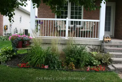 30 Aletha Drive, Prince Edward County, On K0k 3l0