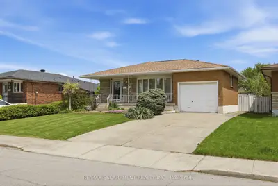 61 Bellingham Drive, Hamilton, On L8v 3r3