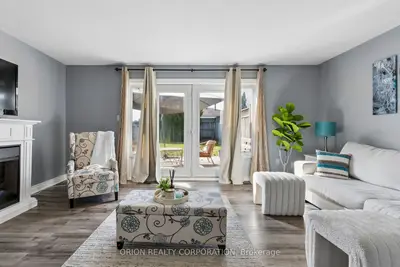 1014b Vanier Avenue, Woodstock, On N4s 4k4