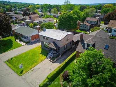 91 First Street N, Hamilton, On L8g 1y2