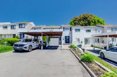 70 Frobisher Court, Cambridge, On N1r 6z5