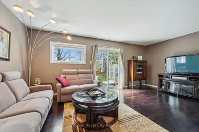 240 London Road W 24, Guelph, On N1h 8n8