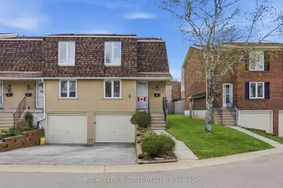 299 Limeridge Road W 21, Hamilton, On L9c 2v4