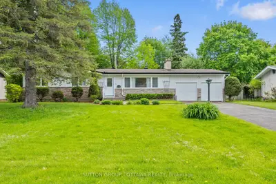 45 Larkspur Drive, Bells Corners And South To Fallowfield, On K2h 6k8