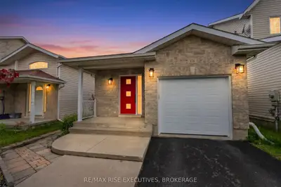 926 Bluffwood Avenue, Kingston, On K7k 7k4