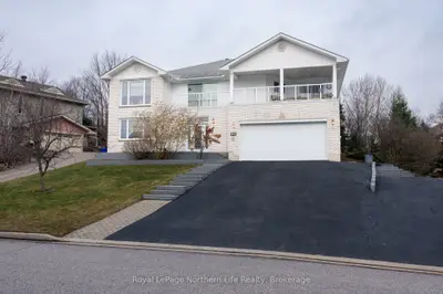 18 Killare Street, North Bay, On P1a 4j2