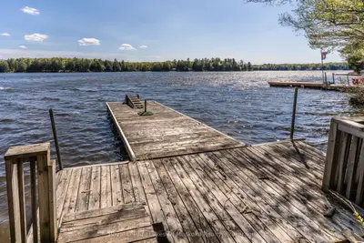 1082 Lakeshore Drive S, Bracebridge, On P1l 1x3