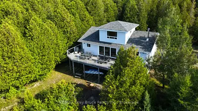 952 Dorcas Bay Road, Northern Bruce Peninsula, On N0h 2r0