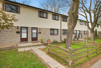 825 Dundalk Drive 30, London South, On N6c 3v6