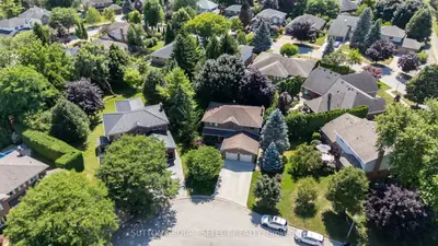 31 Robinson Court, London North, On N5x 3v3