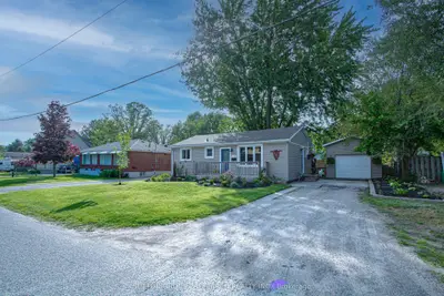 139 Keefer Street, Strathroy-caradoc, On N7g 1e1