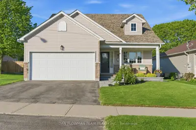 3 Rapley Boulevard, Port Hope, On L1a 4j7