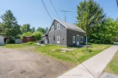 18582 Dundas Street S, South Glengarry, On K0c 1s0