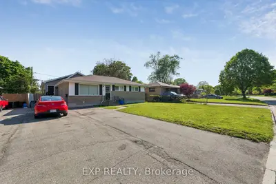 158 Laurentian Drive N, London East, On N5w 1p2