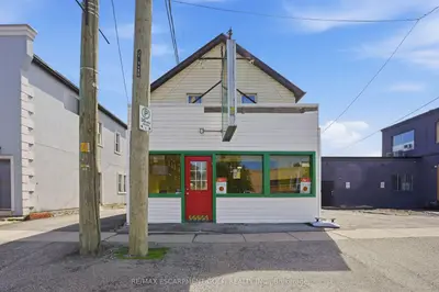 562 Central Avenue, Fort Erie, On L2a 3v3